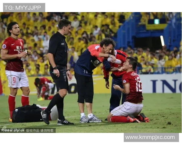 恒大2013年与柏太阳神对决球迷热情高涨场面火爆