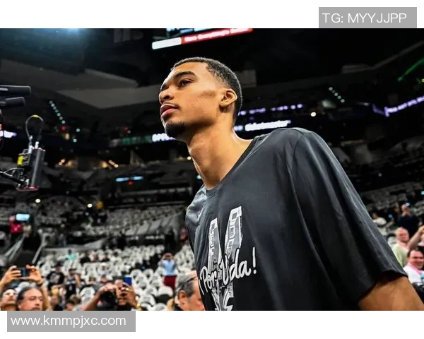 文班亚马一成果创前史首人！接连95场送大帽 率马刺迎近10年最佳局面